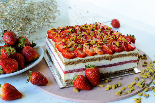 SIGNATURE STRAWBERRY AND PISTACHIO CAKE (GF)